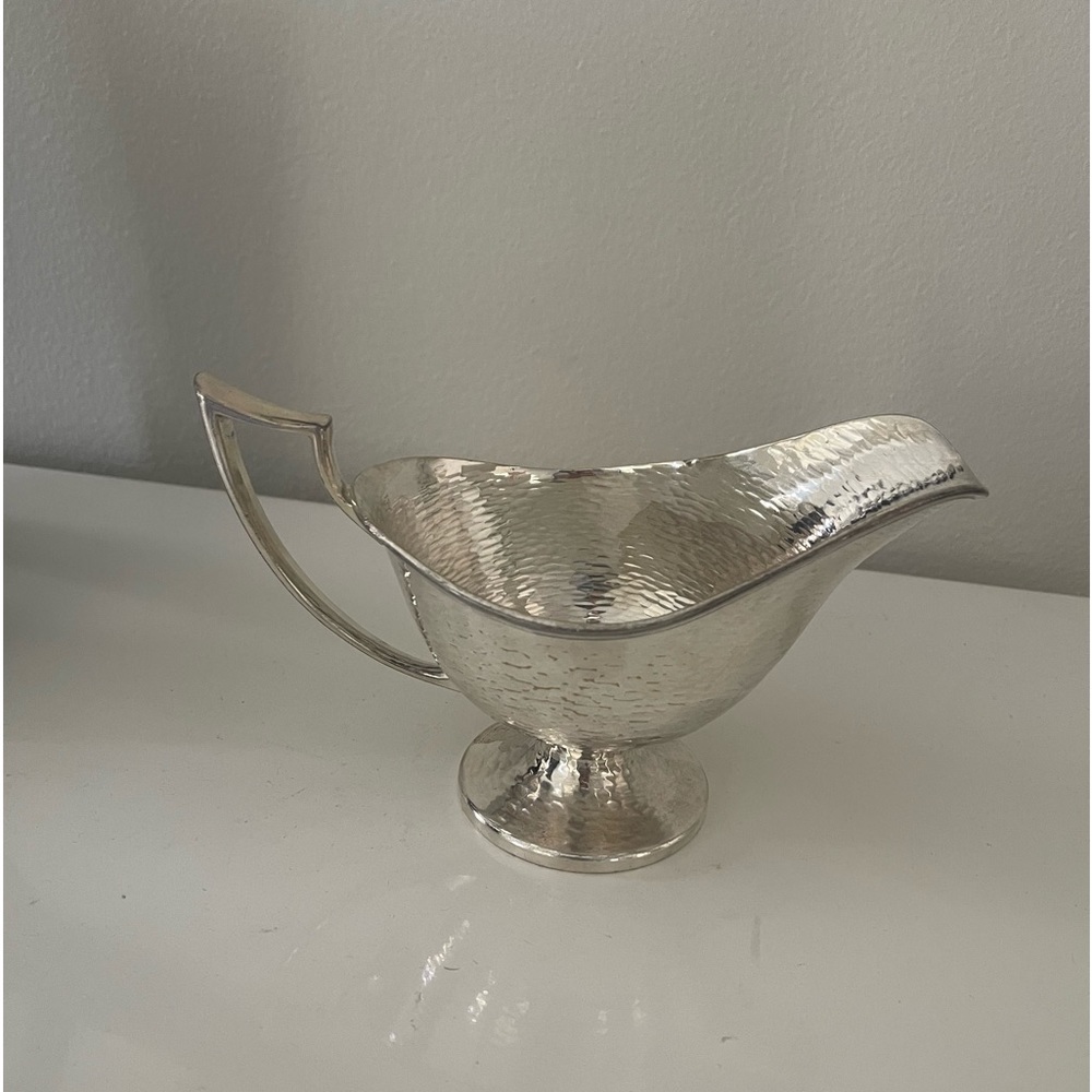 Hammered Gravy Dish Silver plated 0279